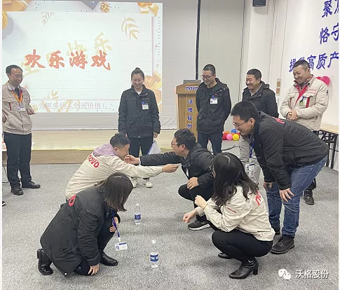 员工生日会 | 相聚一起，温暖这个冬日